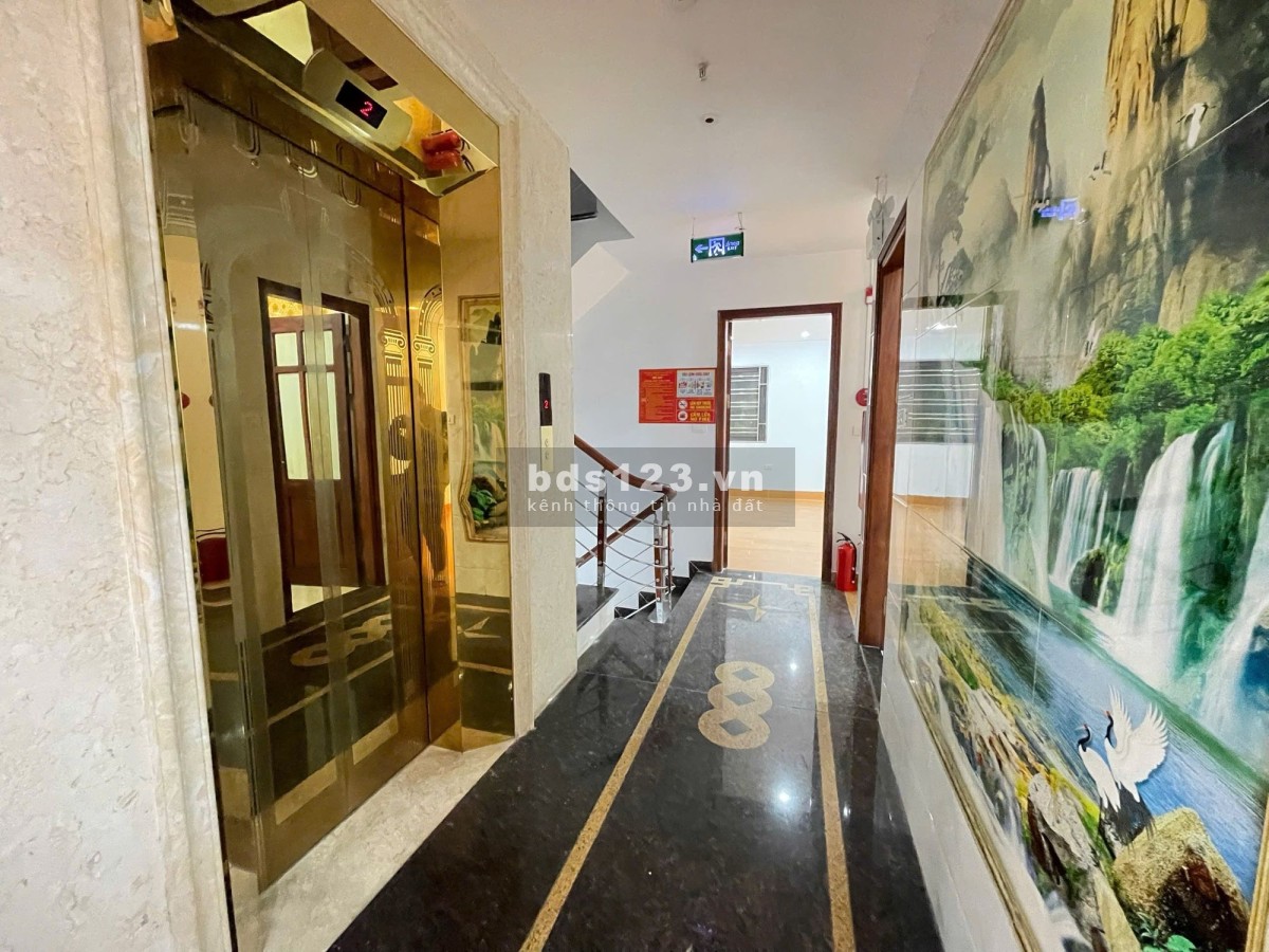 Mặt phố, 92,8m2, 9 tầng, mặt tiền 5,5m Ngã Tư Sở, Đống Đa,…