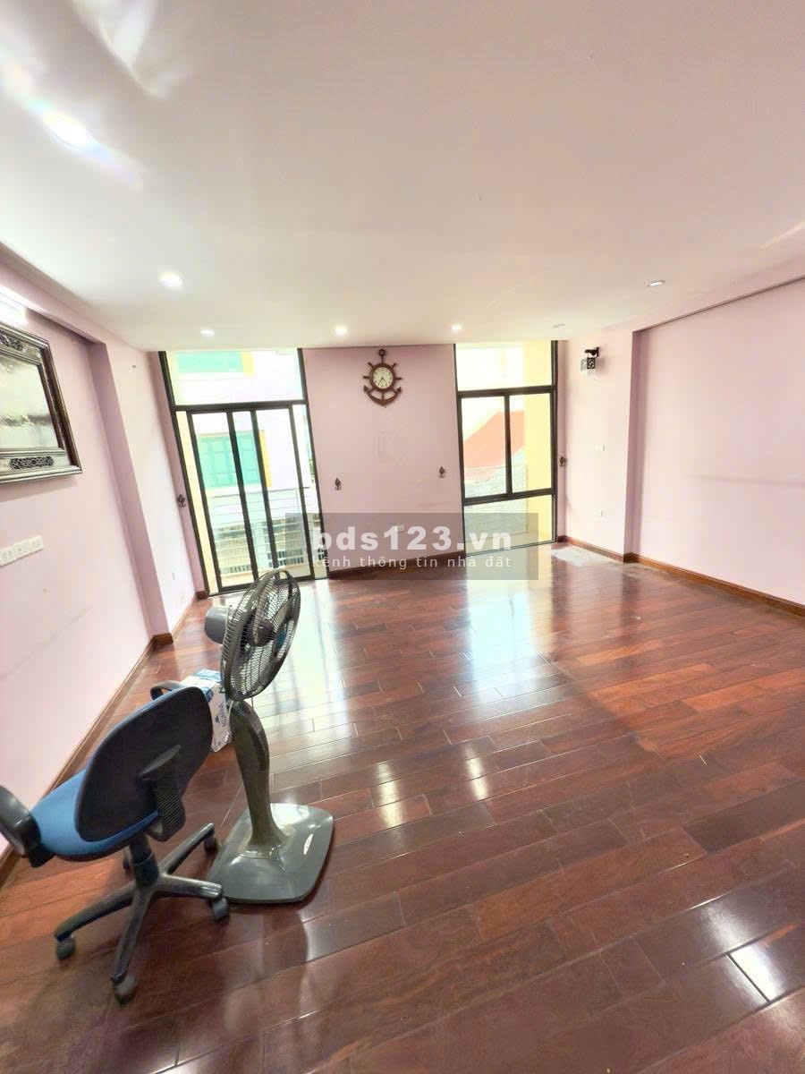 Mặt phố, 92,8m2, 9 tầng, mặt tiền 5,5m Ngã Tư Sở, Đống Đa,…