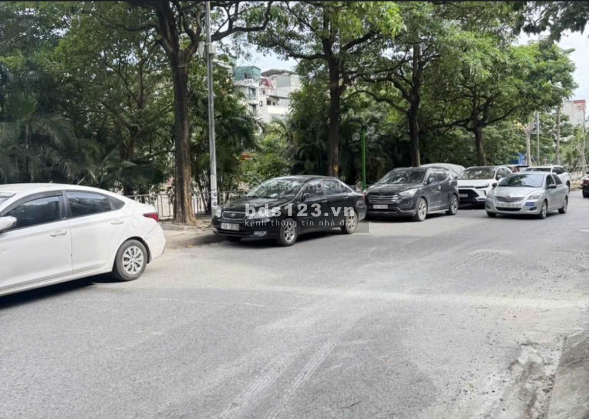 Bán nhà mặt phố Thượng Đình, mặt sông, 1 mặt ngoc 1 mặt…