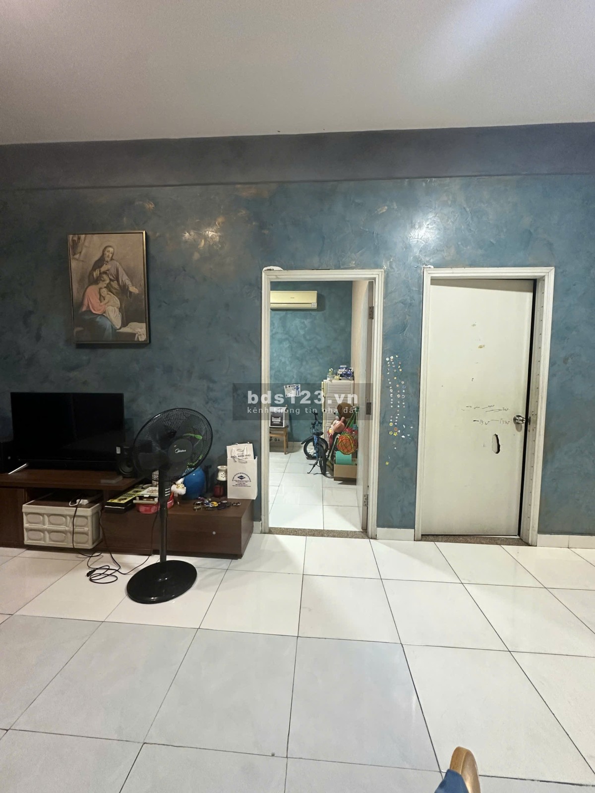 Cho thuê căn hộ 2 phòng ngủ chung cư Phố Đông