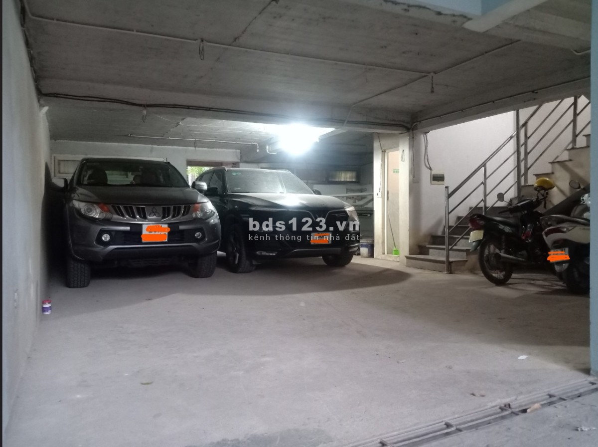 Cho thuê văn phòng mặt phố Văn Giang, Hưng Yên