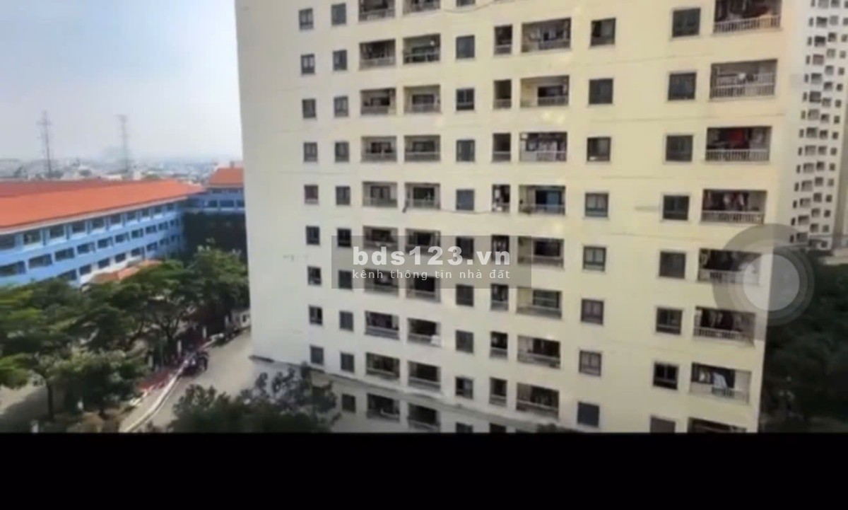 Bán căn hộ 71m2 Tặng 1 số nội thất