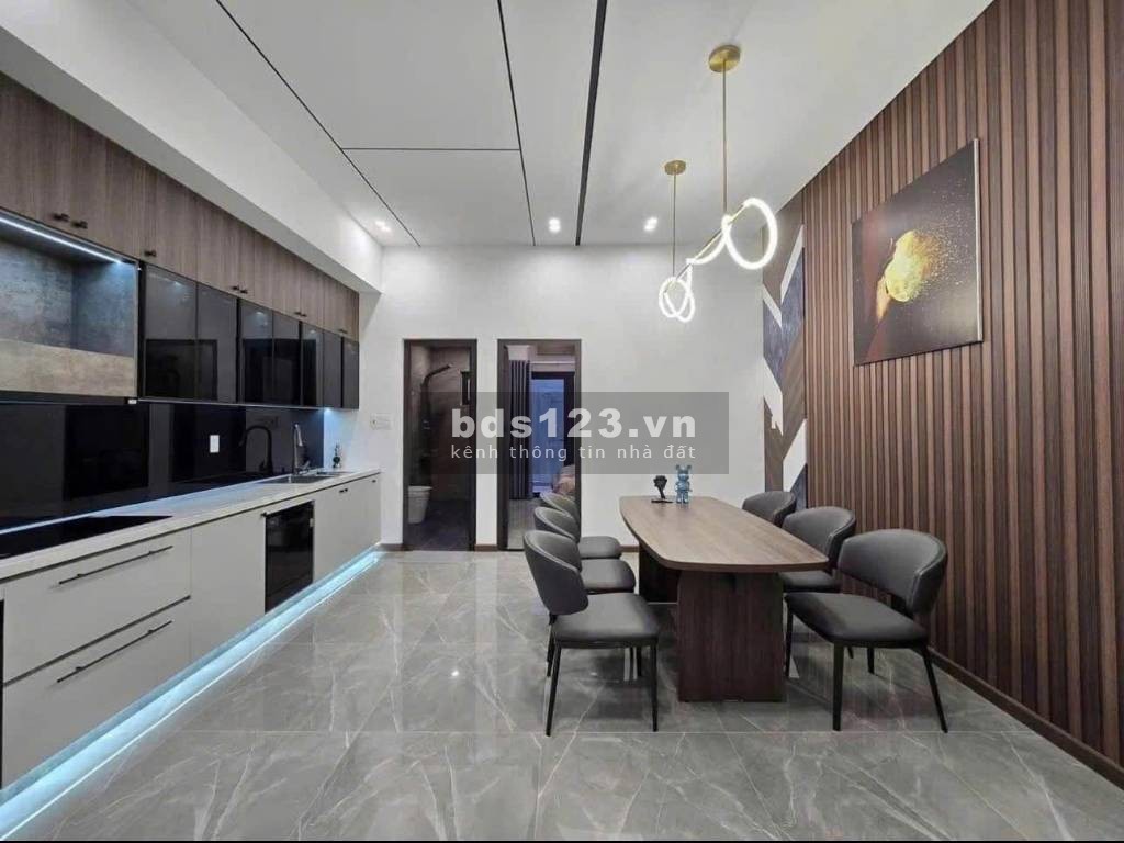 Bán gấp nhà mặt tiền cuối Bình Chánh diện tích 65m2, giá 1.6tỷ