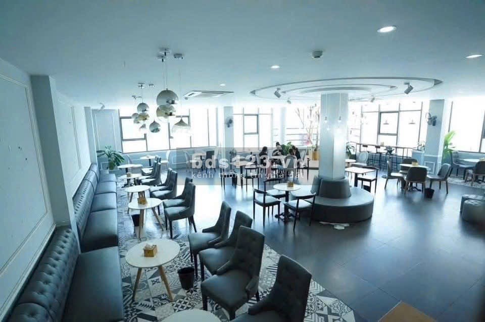 BÁN TOÀ NHÀ 9 TẦNG 2 MẶT TIỀN NGAY ĐƯỜNG LÊ HOÀN TRUNG TÂM TP THANH HOÁ