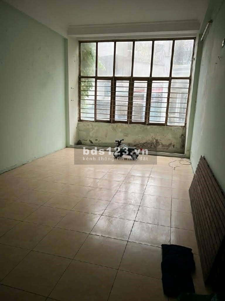 Bán nhà Tôn Đức Thắng 60m², mặt tiền rộng, KD nhỏ, cách ô…