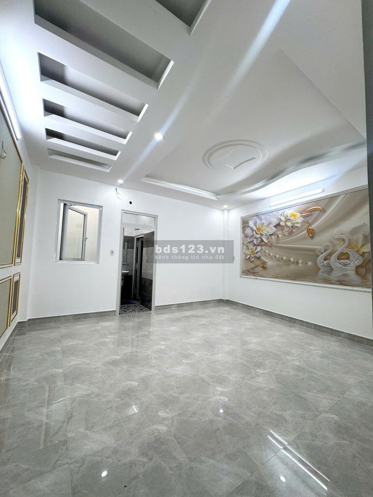 Nhà 4 tầng mái Thái hiện đại – Lê Văn Khương, hẻm 8m ô…