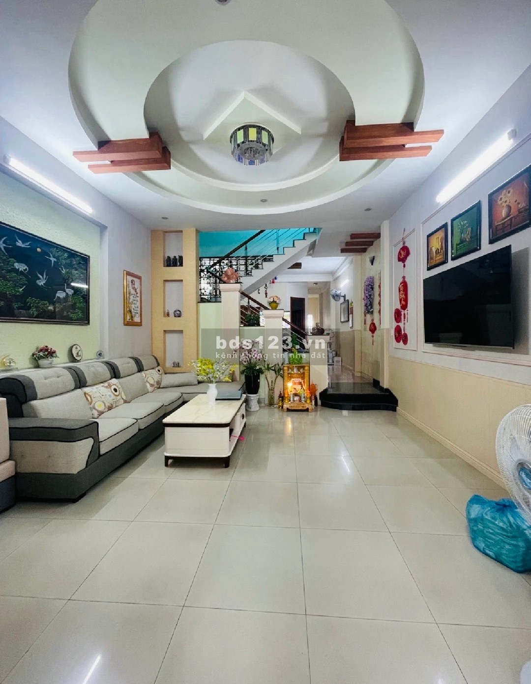 NHÀ MẶT TIỀN HOÀNG ĐẠO THUÝ– SÂN ÔTÔ- FULL NỘI THẤT 3…