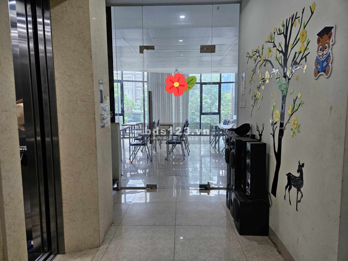 Chính chủ cho thuê VP phố Nguyễn Văn Huyên - Cầu Giấy - Hà Nội