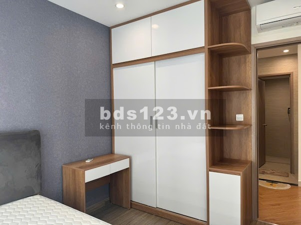 Bán căn hộ đẹp ở ngay 2 phòng ngủ 1vs, 54,3m2 toà S302