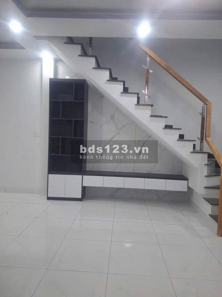 Giá 2 Tỷ 1 – Nhà Trệt Lầu Đẹp Tại Tân Định, Bến Cát,…