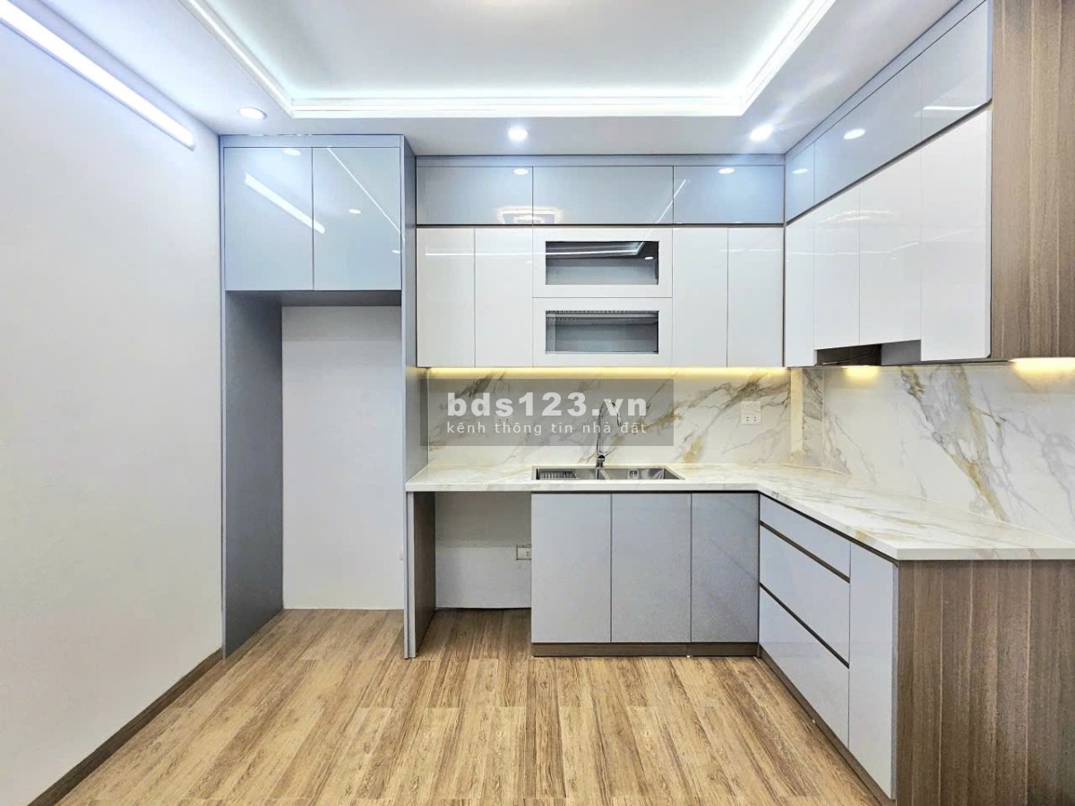 BÁN NHÀ – ĐỐNG ĐA – 38M2- 6 TẦNG – THANG MÁY – NHỈNH 11 TỶ