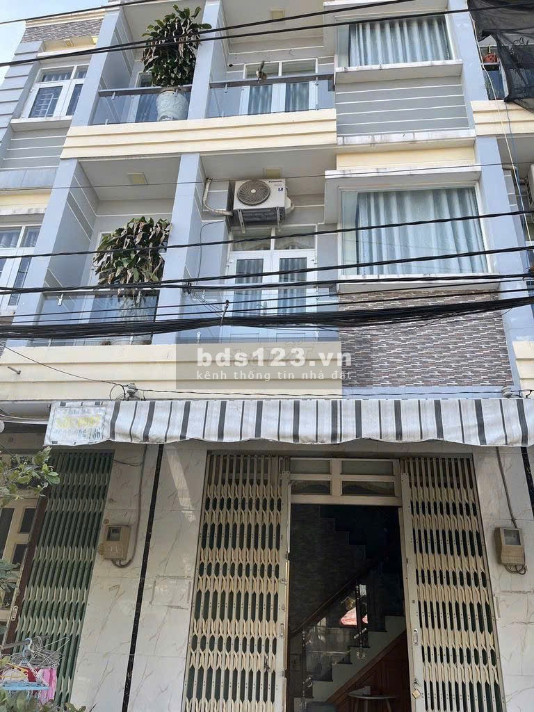 Cho thuê nhà 1 trệt 2 lầu hẻm xe hơi Huỳnh Tấn Phát Nhà Bè