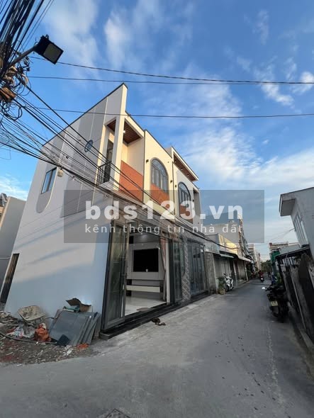 Nhà mới 100% gốc 2 mặt tiền đường Trần Vính Kiết KINH…