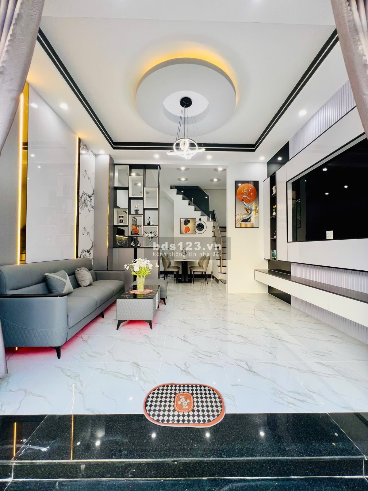 Nhà mới 100% gốc 2 mặt tiền đường Trần Vính Kiết KINH…