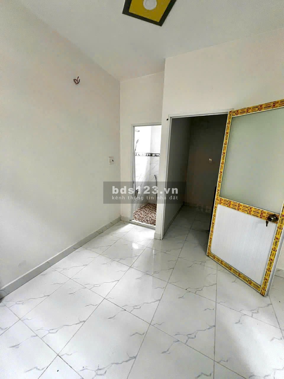 Đinh cư nước ngoài bán nhà đẹp chính chủ cần bán gấp nhà…