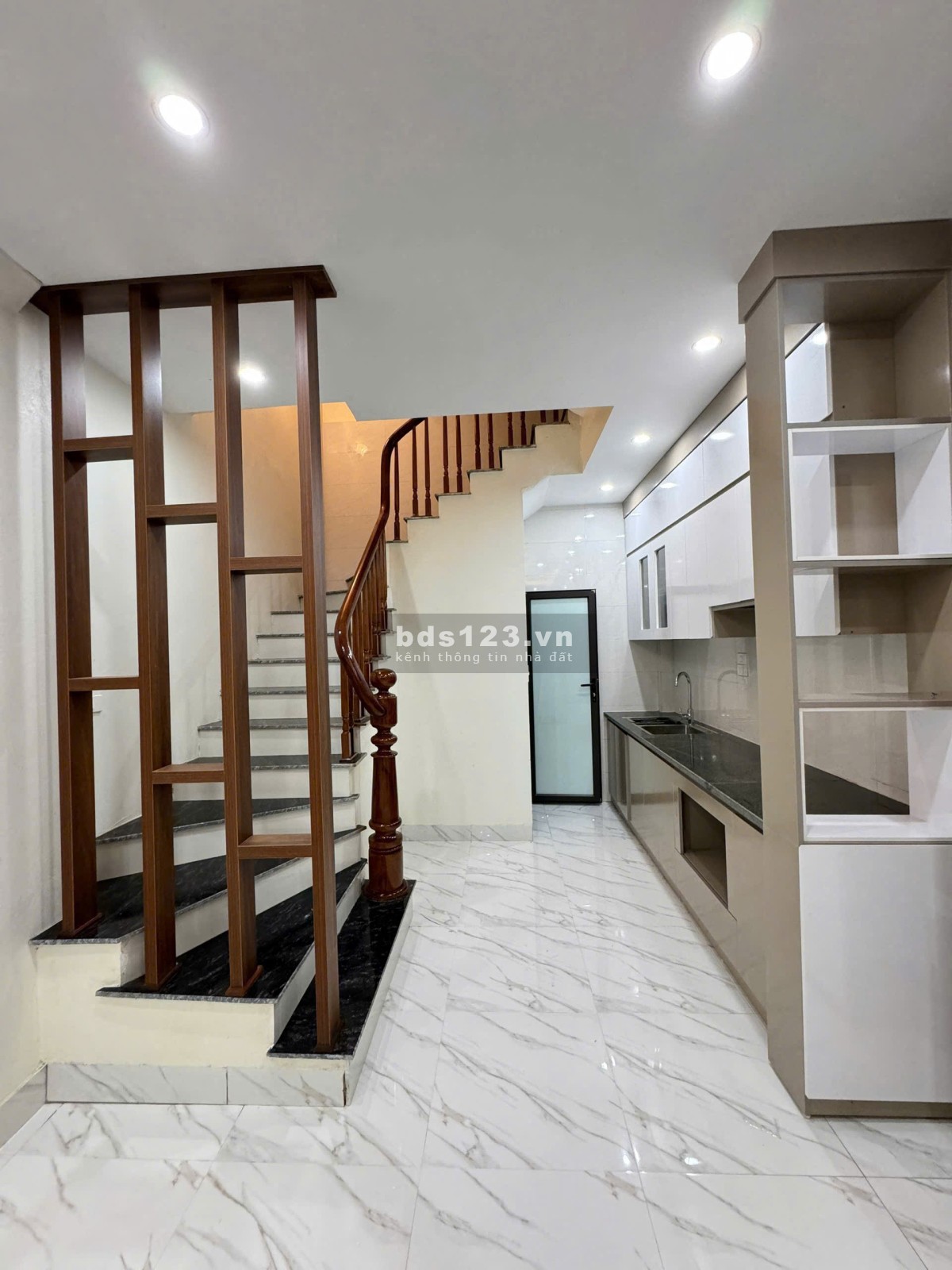 Nhà đẹp Văn Quán – 38M², 5 tầng, 3 phòng ngủ – Gía 6,95…