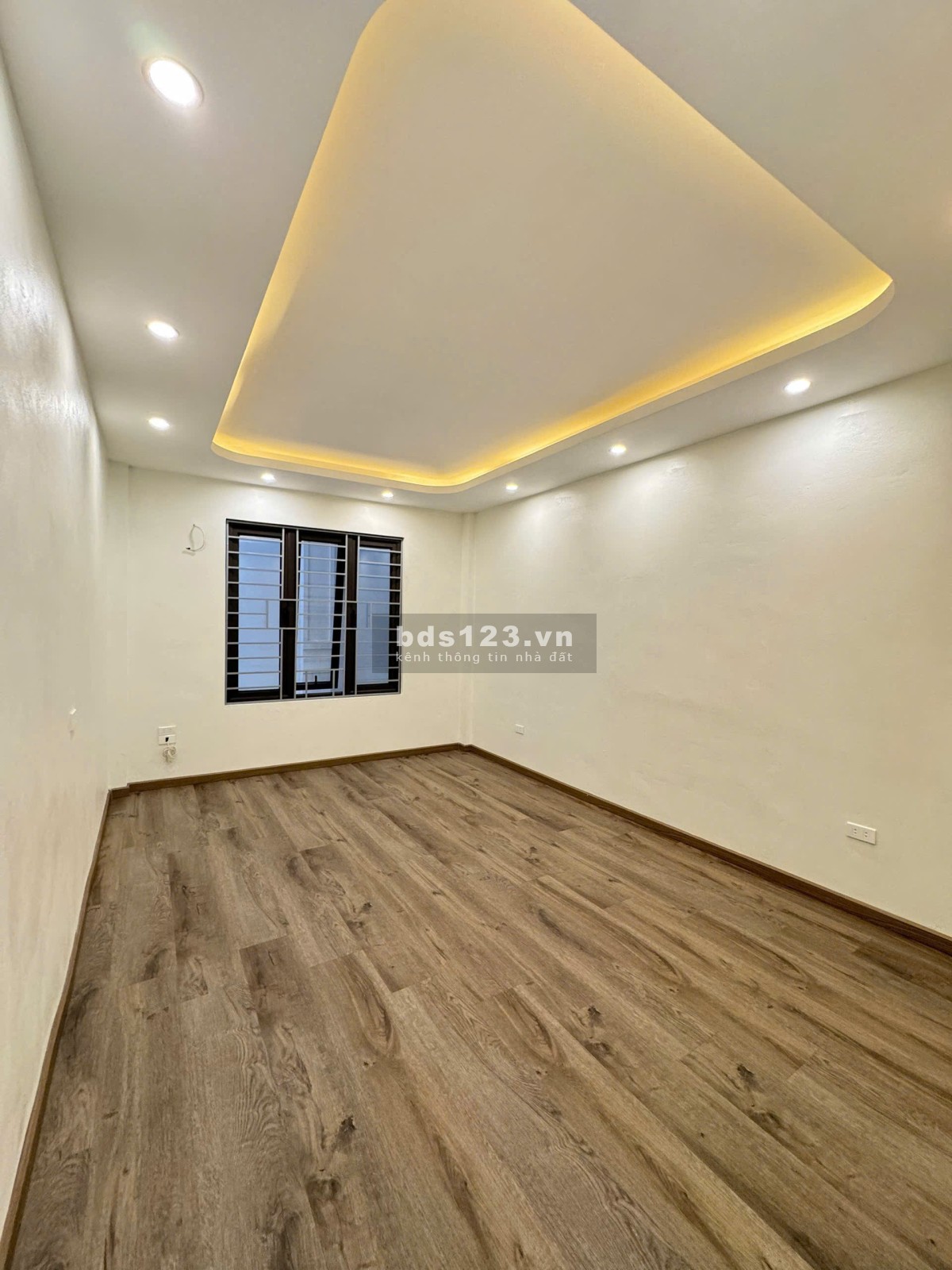 Nhà đẹp Văn Quán – 38M², 5 tầng, 3 phòng ngủ – Gía 6,95…