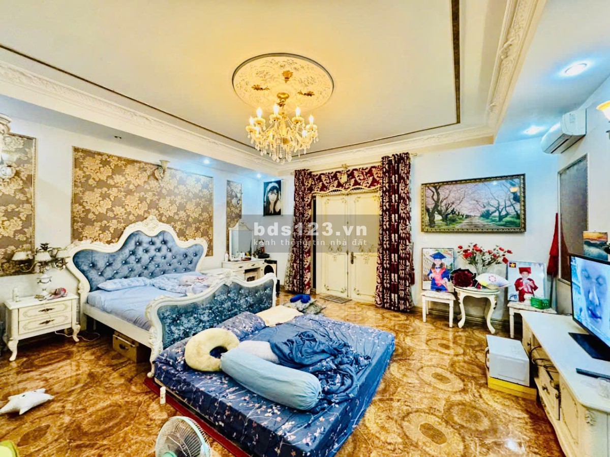 35 tỷ! Bán biệt thự đẹp 2 mặt hẻm Lê Quang Định, Bình…