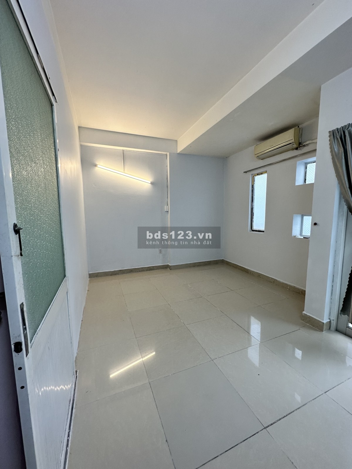 Cho thuê phòng trọ đường Trần Văn Kỷ gần chợ Bà Chiểu…