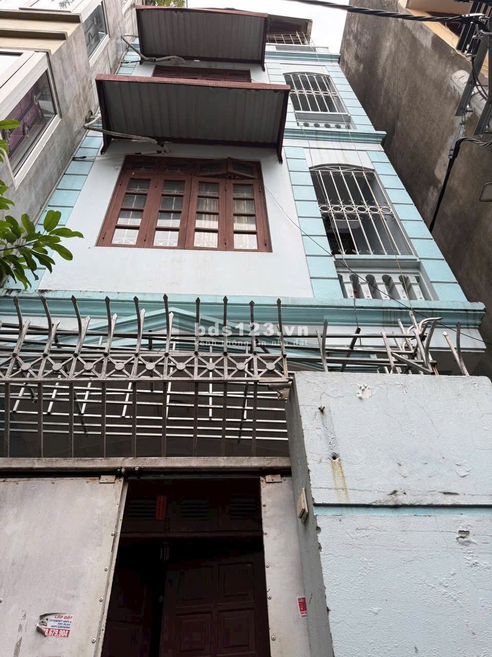 Nhà Phố Gốc đề gần chợ, gần đường Minh Khai