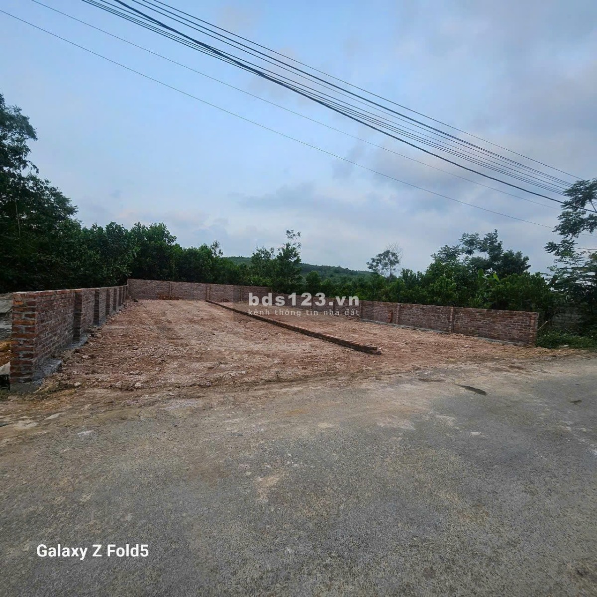 Đất đẹp giá rẻ gần KCN đang khởi công tại Lạc Thủy,…