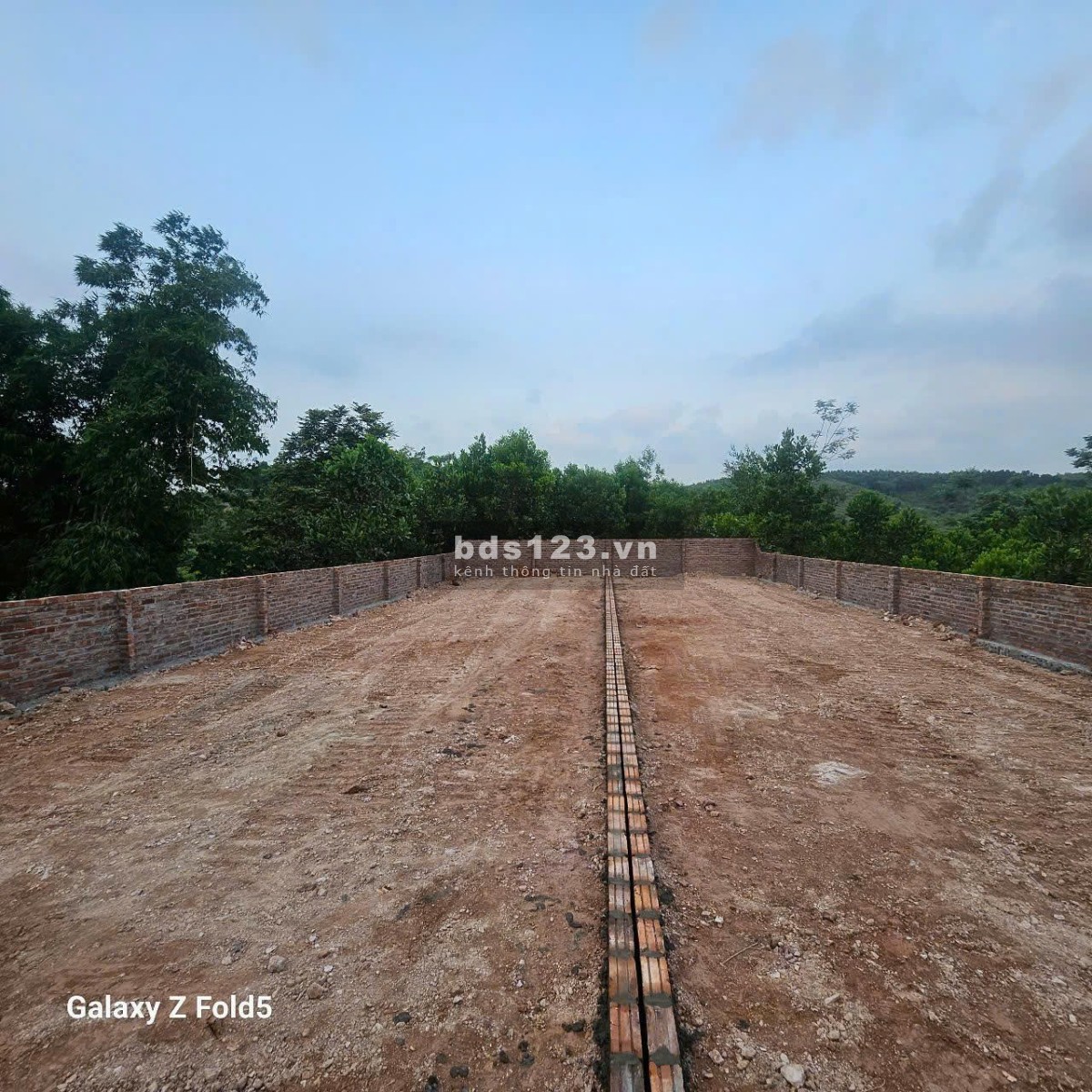 Đất đẹp giá rẻ gần KCN đang khởi công tại Lạc Thủy,…