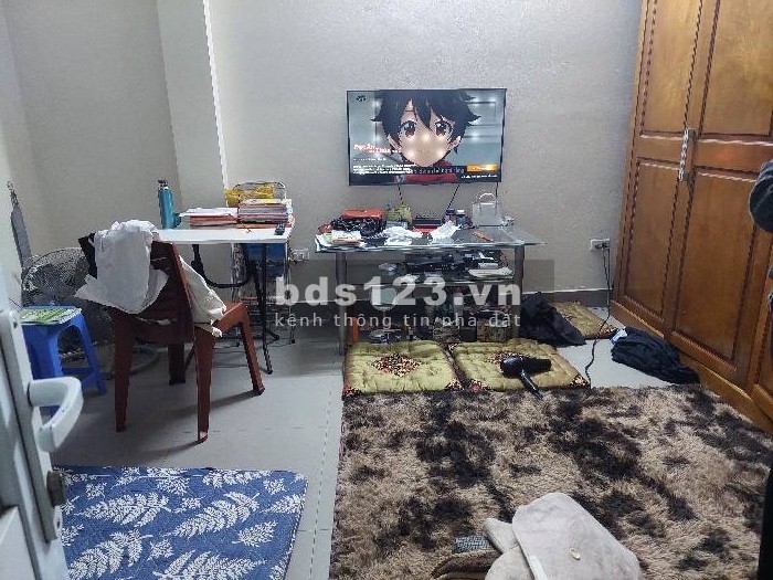 Bán nhà 3 tầng mặt phố Trịnh Đình Cửu