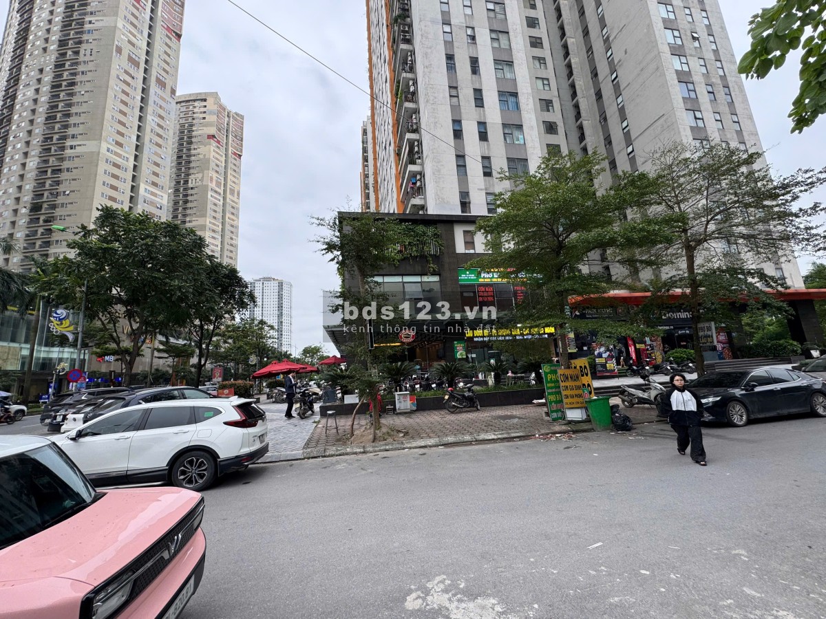 CCho thuê shophouse chân đế chung cư La Casta Văn Phú diện tích …