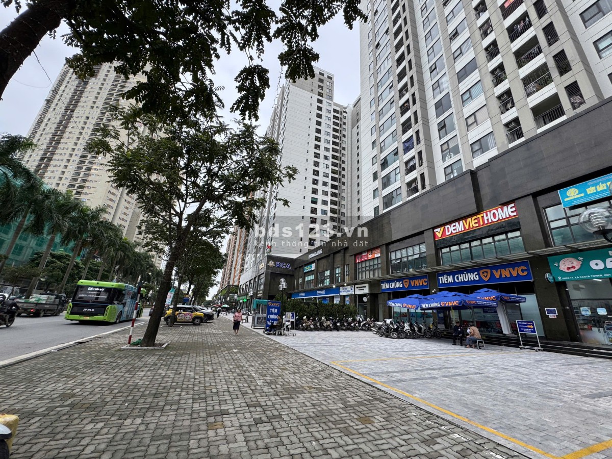 CCho thuê shophouse chân đế chung cư La Casta Văn Phú diện tích …