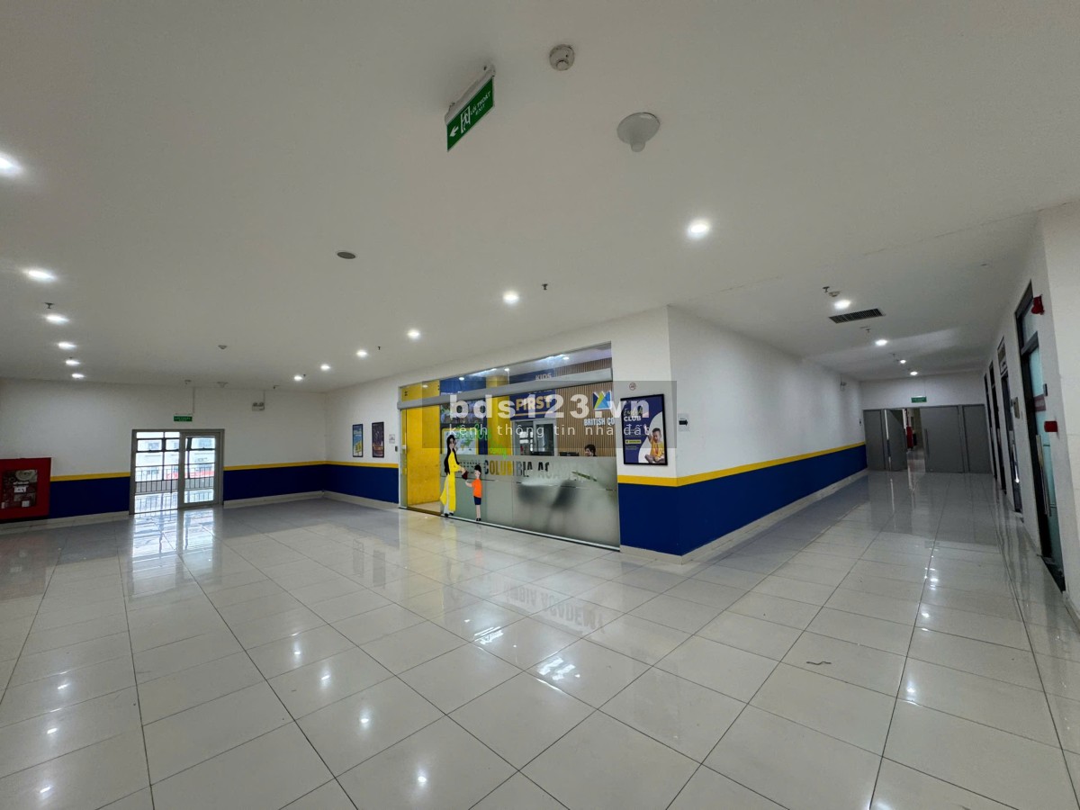 CCho thuê shophouse chân đế chung cư La Casta Văn Phú diện tích …