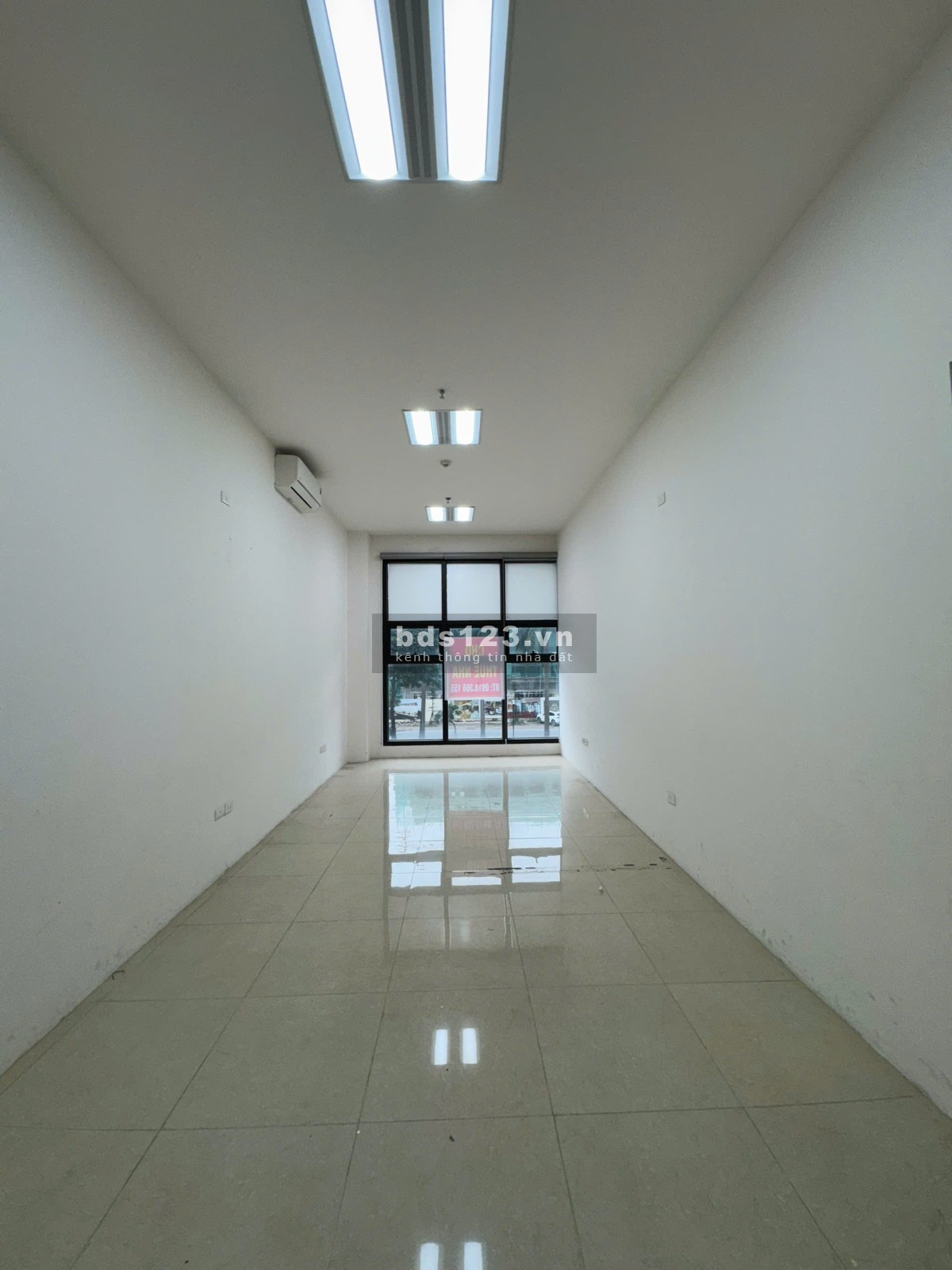 CCho thuê shophouse chân đế chung cư La Casta Văn Phú diện tích …