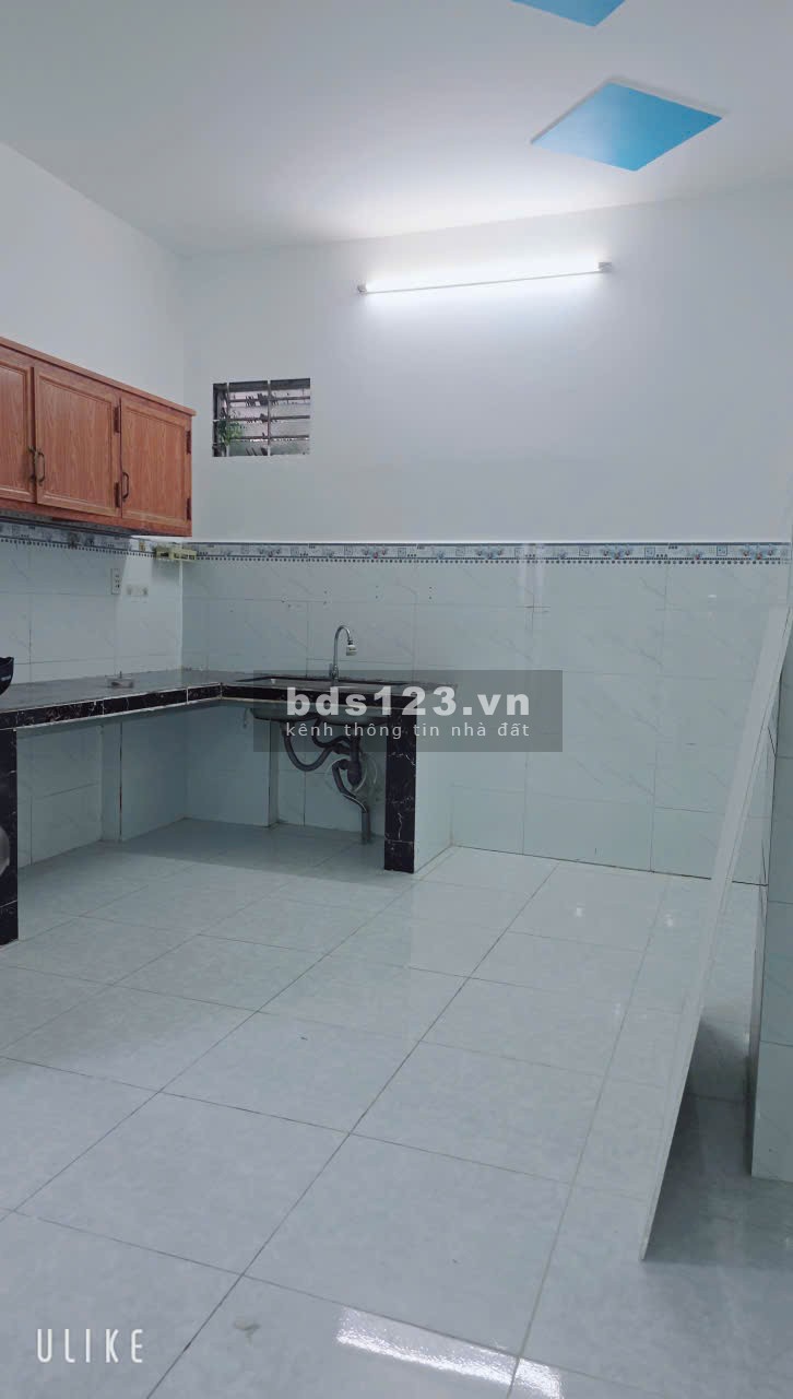 Nhà đẹp giá rẻ chính chủ cần bán gấp DT44m2, giá 770tr, sổ…