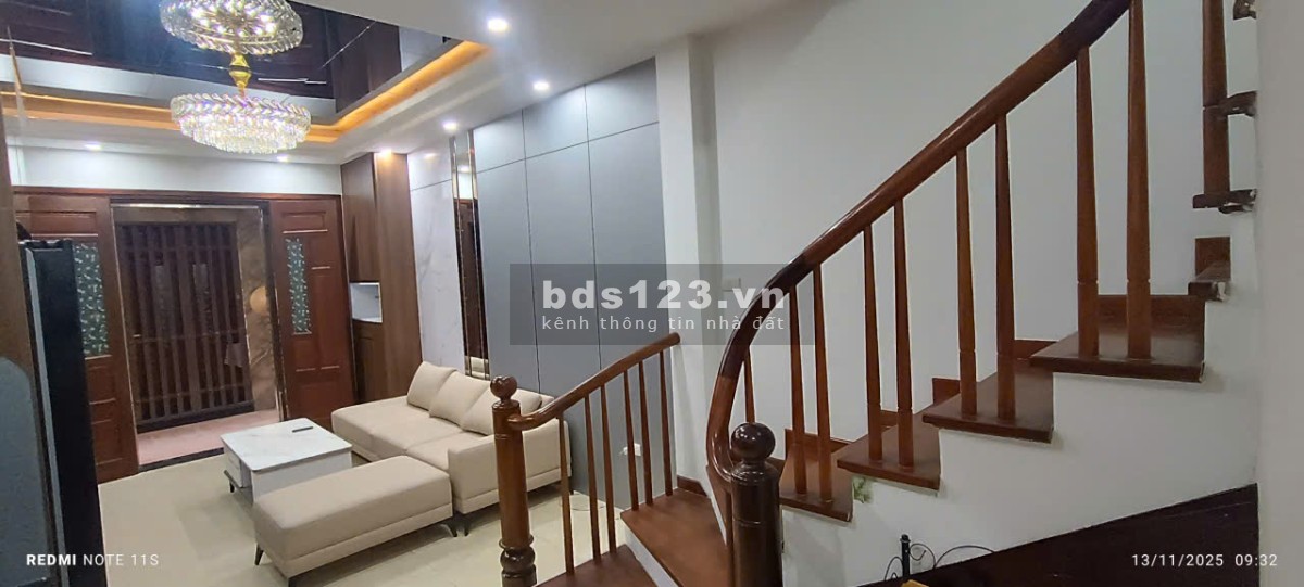 Bán Nhà 34m2 - 5 tầng, full nội thất cao cấp – Đường Láng…