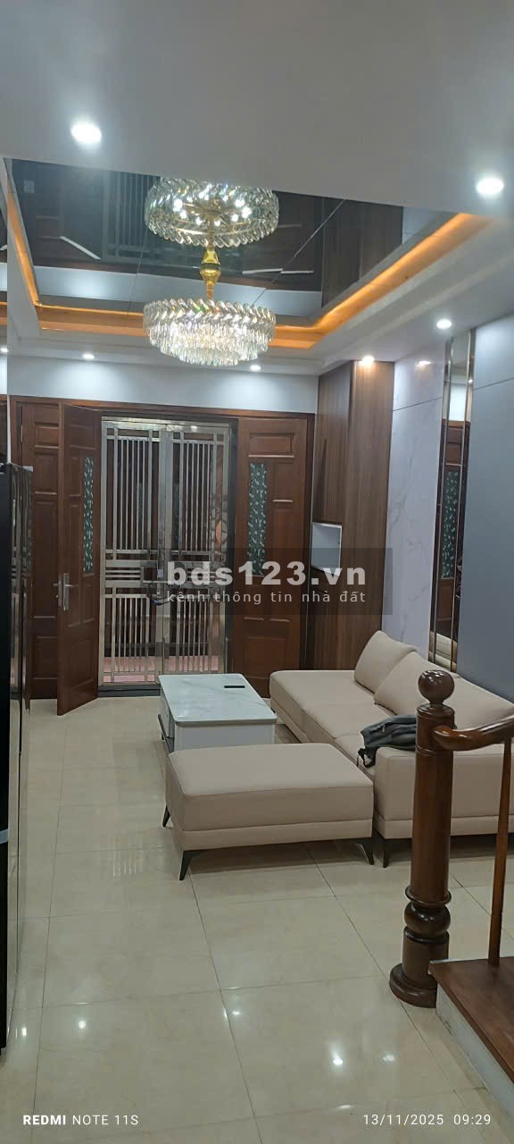 Bán Nhà 34m2 - 5 tầng, full nội thất cao cấp – Đường Láng…