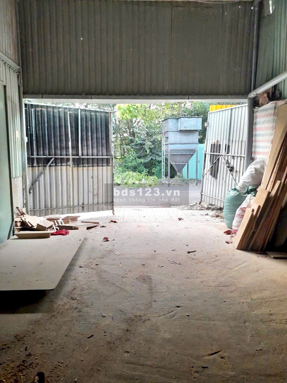 Cho thuê MB Kho/ Xưởng vị trí 2 mặt tiền TX52 - Thạnh Xuân Q12