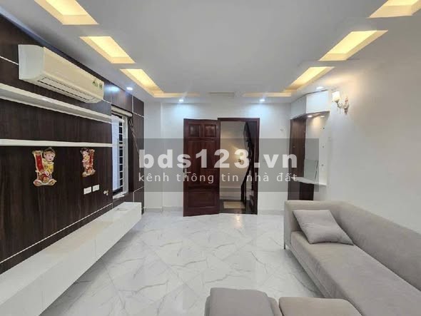 Ngã Tư Minh Khai - Kim Ngưu 35m - 5 Tầng - Ngõ Thông - Kinh Doanh