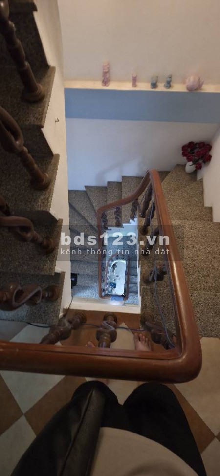 Gia đinh đang tìm nhà gần trường học gần chợ - Khương Trung…