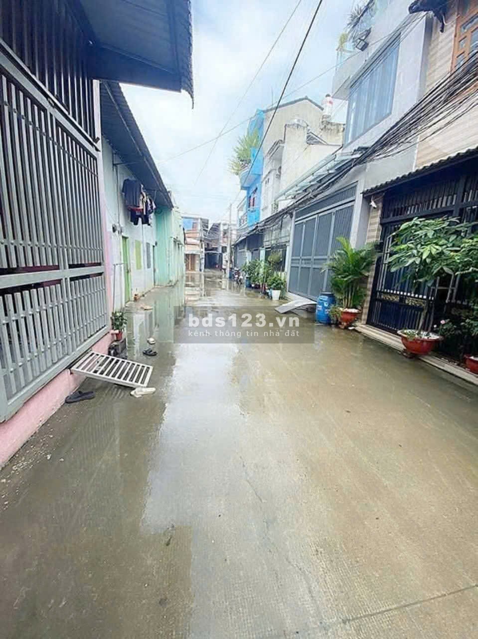 Nhà cấp 4 - 45.5M2 khu phố Tân An, Dĩ An, HCM, hẻm xe hơi, không…