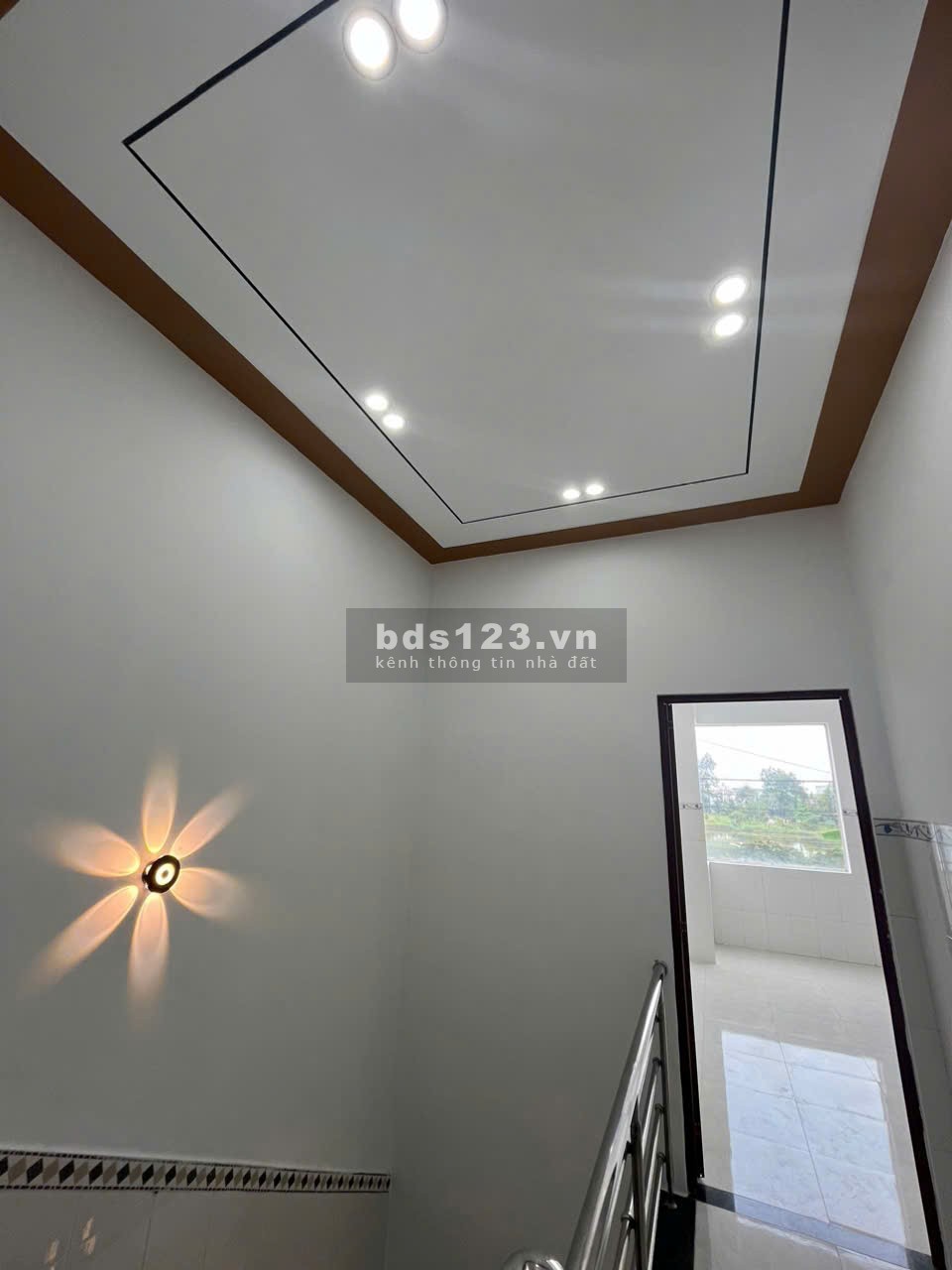 Nhà ngơp đẹp chính chủ bán gấp 80m2, Giá 1ty250 , SHR
