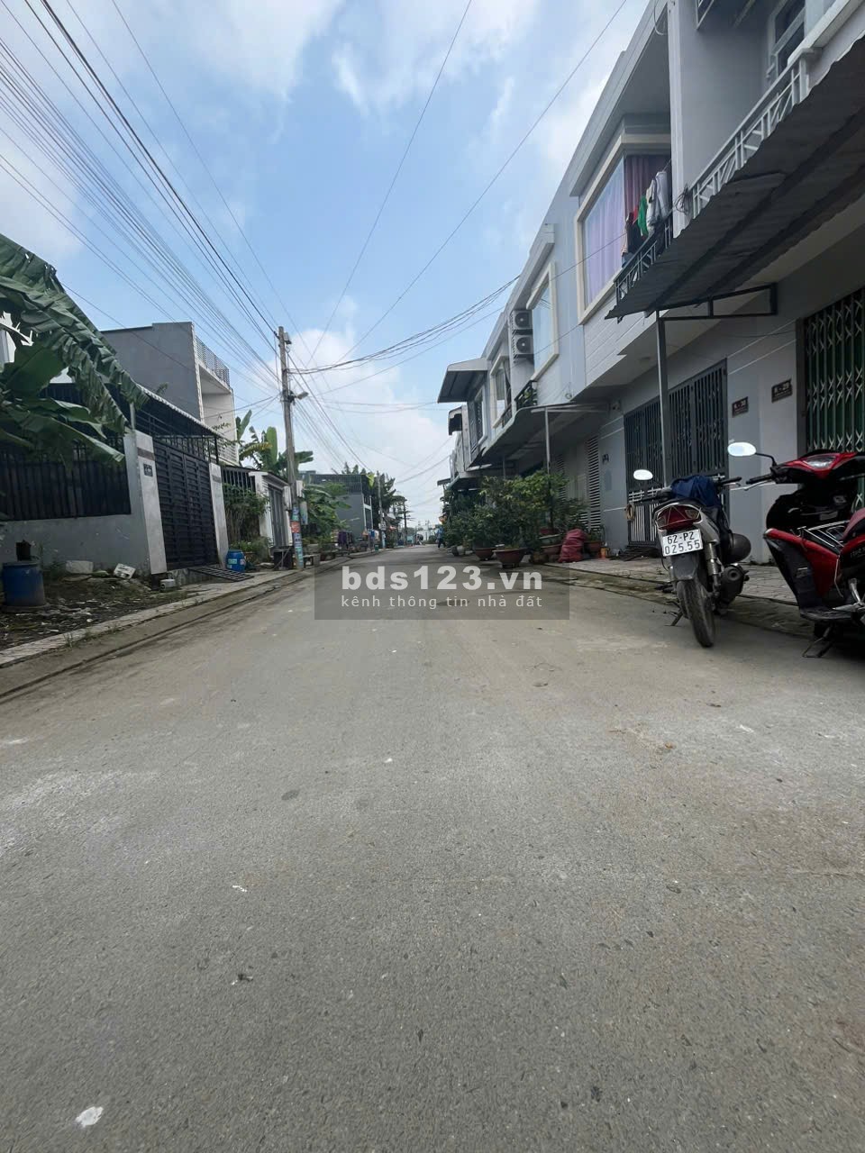 Nhà ngơp đẹp chính chủ bán gấp 80m2, Giá 1ty250 , SHR