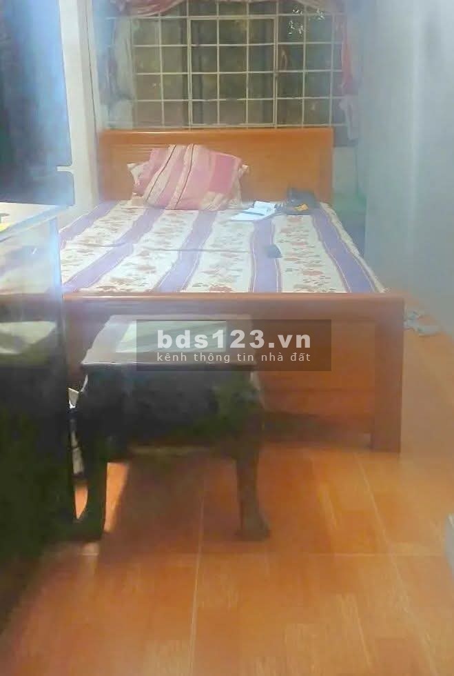 MẶT PHỐ NGÔ THÌ NHẬM – VỈA HÈ RỘNG – KINH DOANH NGÀY ĐÊM…