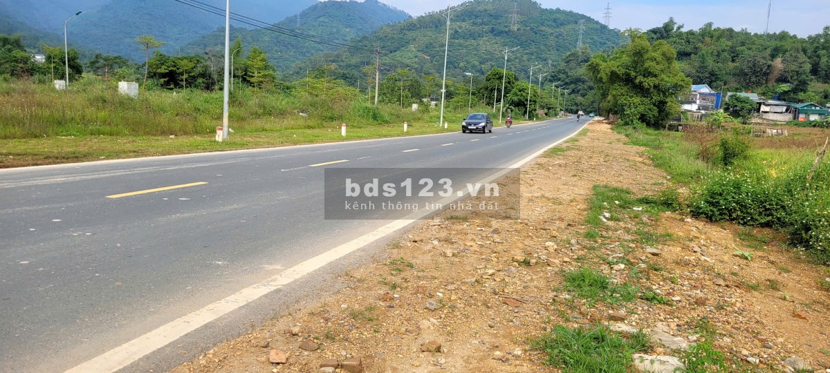 100m - Mặt đường QL6, Kỳ Sơn, Hoà Bình - đất 2 mặt tiền -…