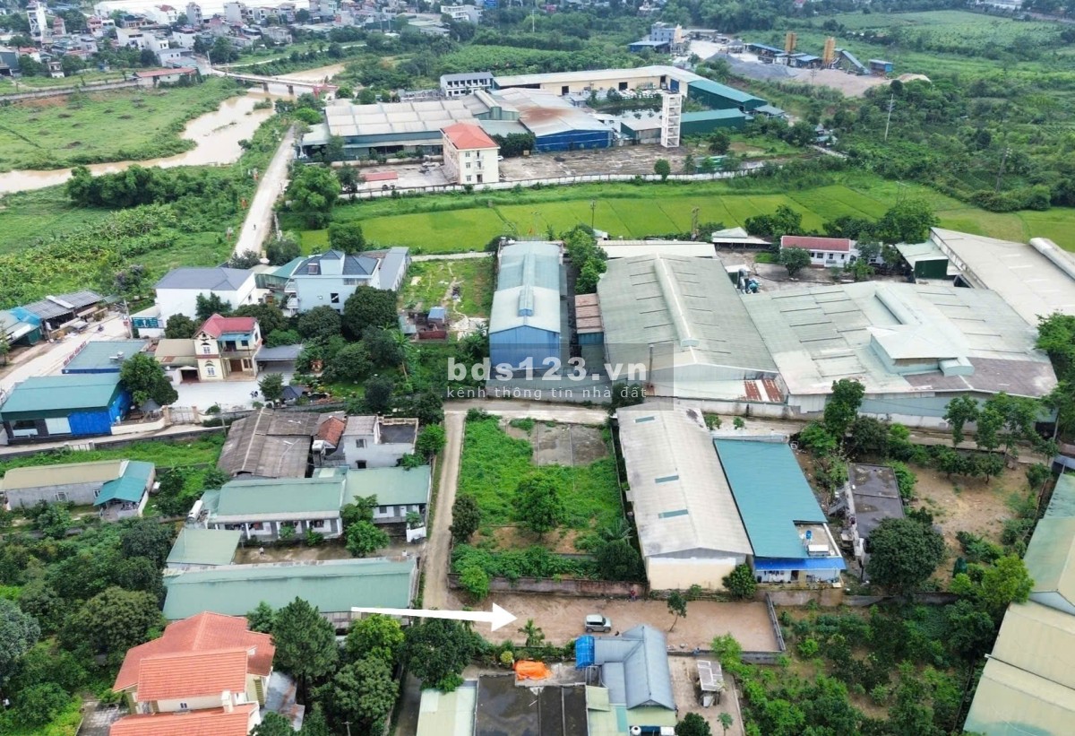 391m có 100 thổ cư - gần khu CN Lương Sơn và QL6 - chỉ nhỉnh…