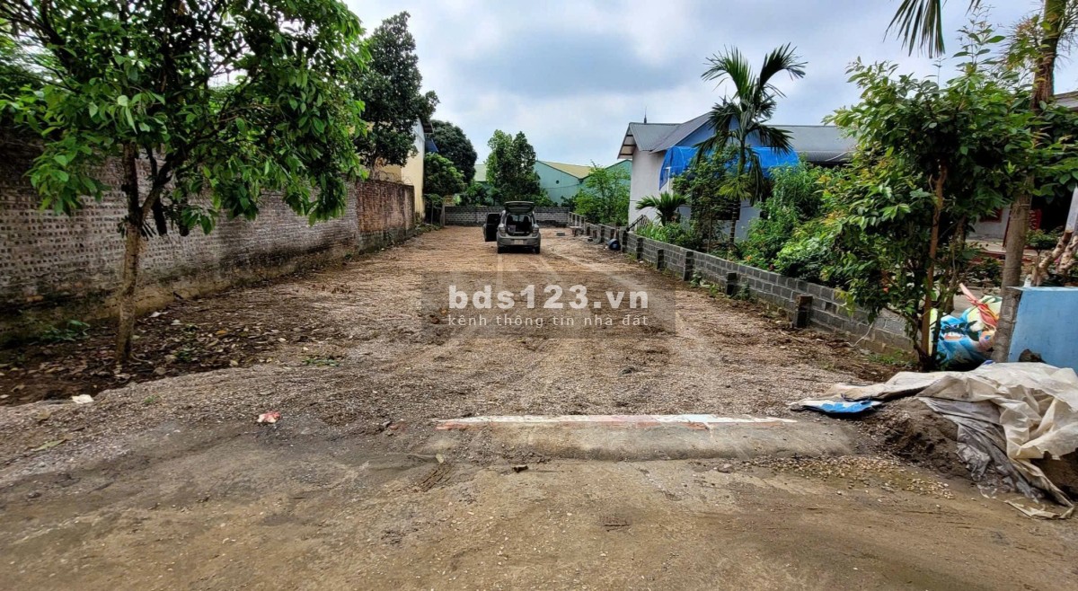 391m có 100 thổ cư - gần khu CN Lương Sơn và QL6 - chỉ nhỉnh…