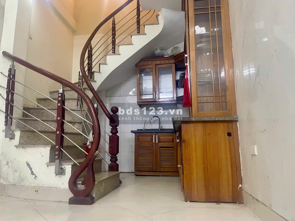 Nhà Gốc Đề phố Minh Khai, Trung tâm Quận Hai Bà Trưng