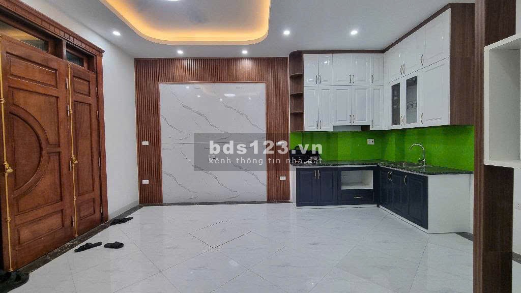 Nhà Riêng dân xây, gần Phố Minh Khai, Trần Khắc Chân 3 phút…