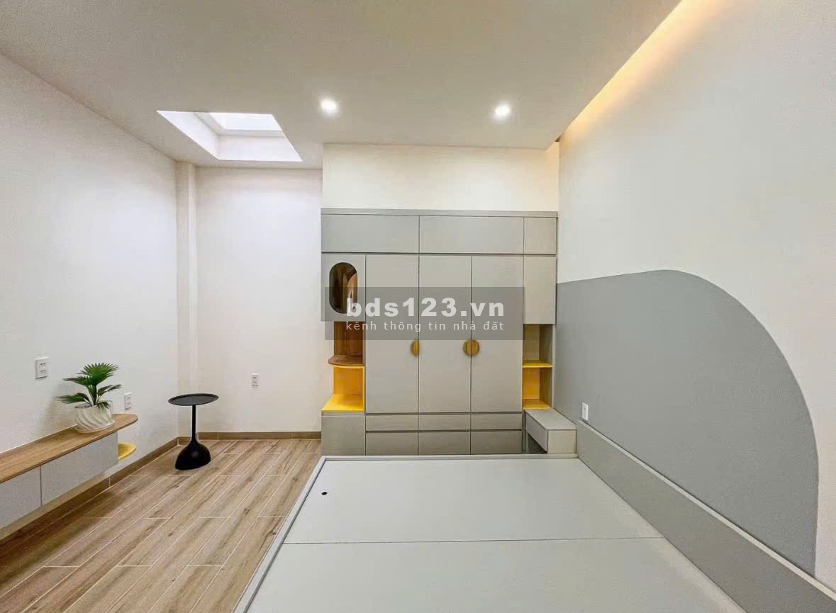 Bán Nhà Phố – 1 Trệt 1 Lầu – Đường Hồ Văn Cống – Sổ…