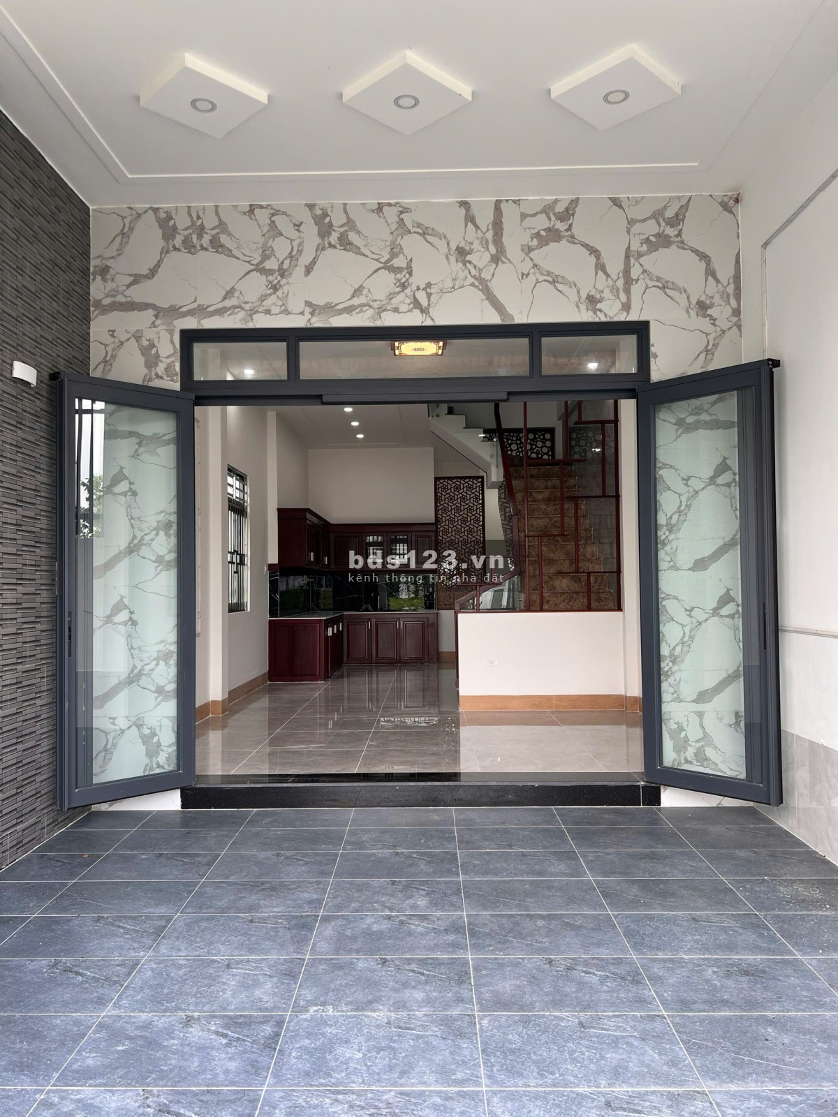 Bán Nhà liền kề1 Trệt 1 Lầu Cách Trường FPT 500m – KĐT5A…