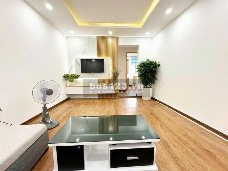 Tập thể chính chủ ở gần trường Đại học Kinh tế quốc dân