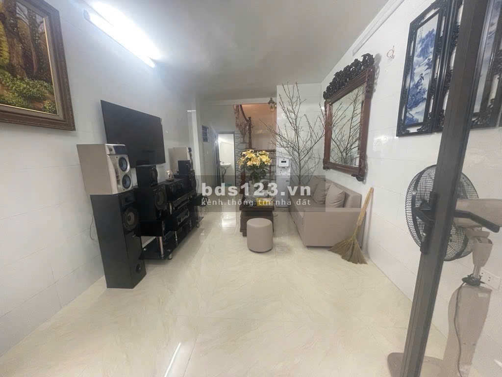 Bán Nhà Đẹp Tây Sơn, Đống Đa – 5 Tầng, 25m² – Giá 7 Tỷ xxx